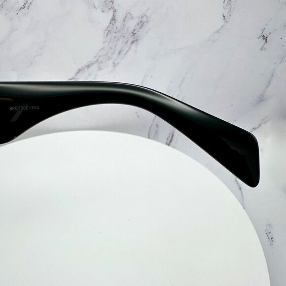 New PRADA Sunglasses - Picture 10 of 16